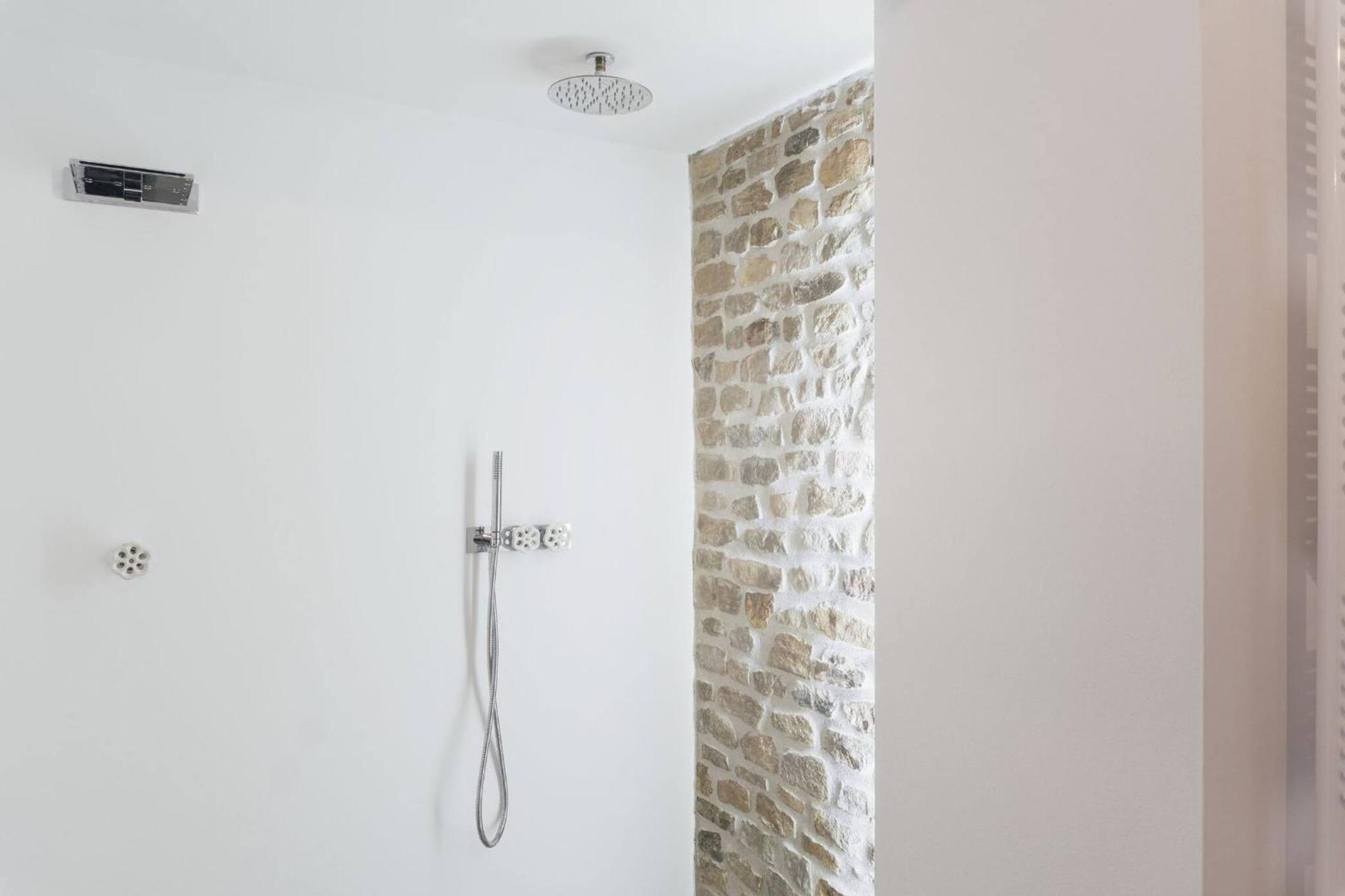 Borgo Calbianco - Private House With Pool & Airco Villa Cerreto Castello Luaran gambar