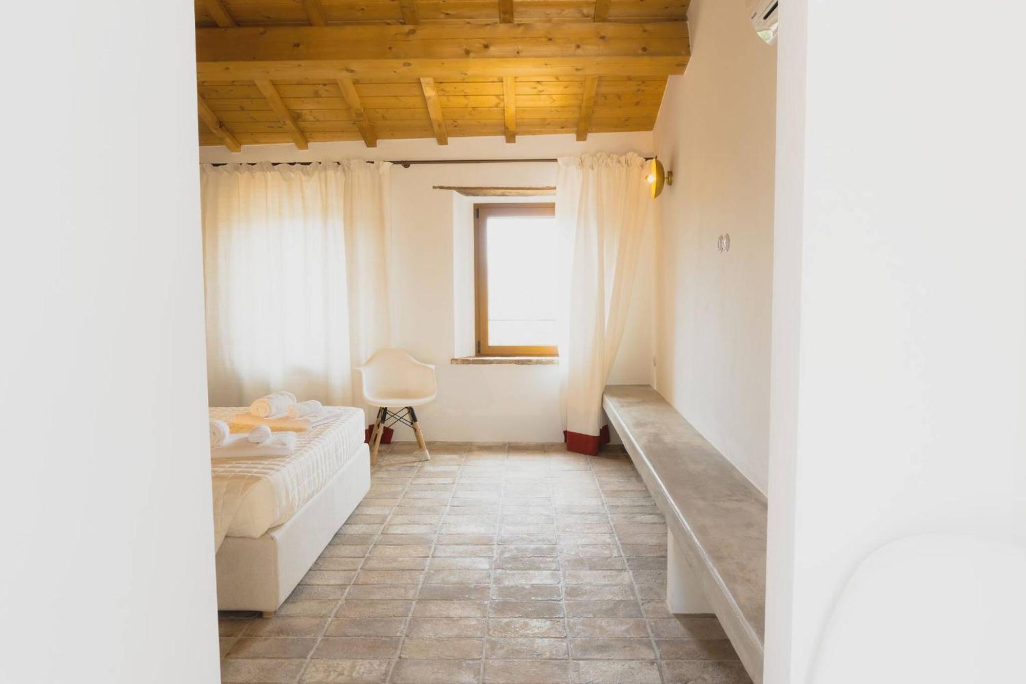 Borgo Calbianco - Private House With Pool & Airco Villa Cerreto Castello Luaran gambar