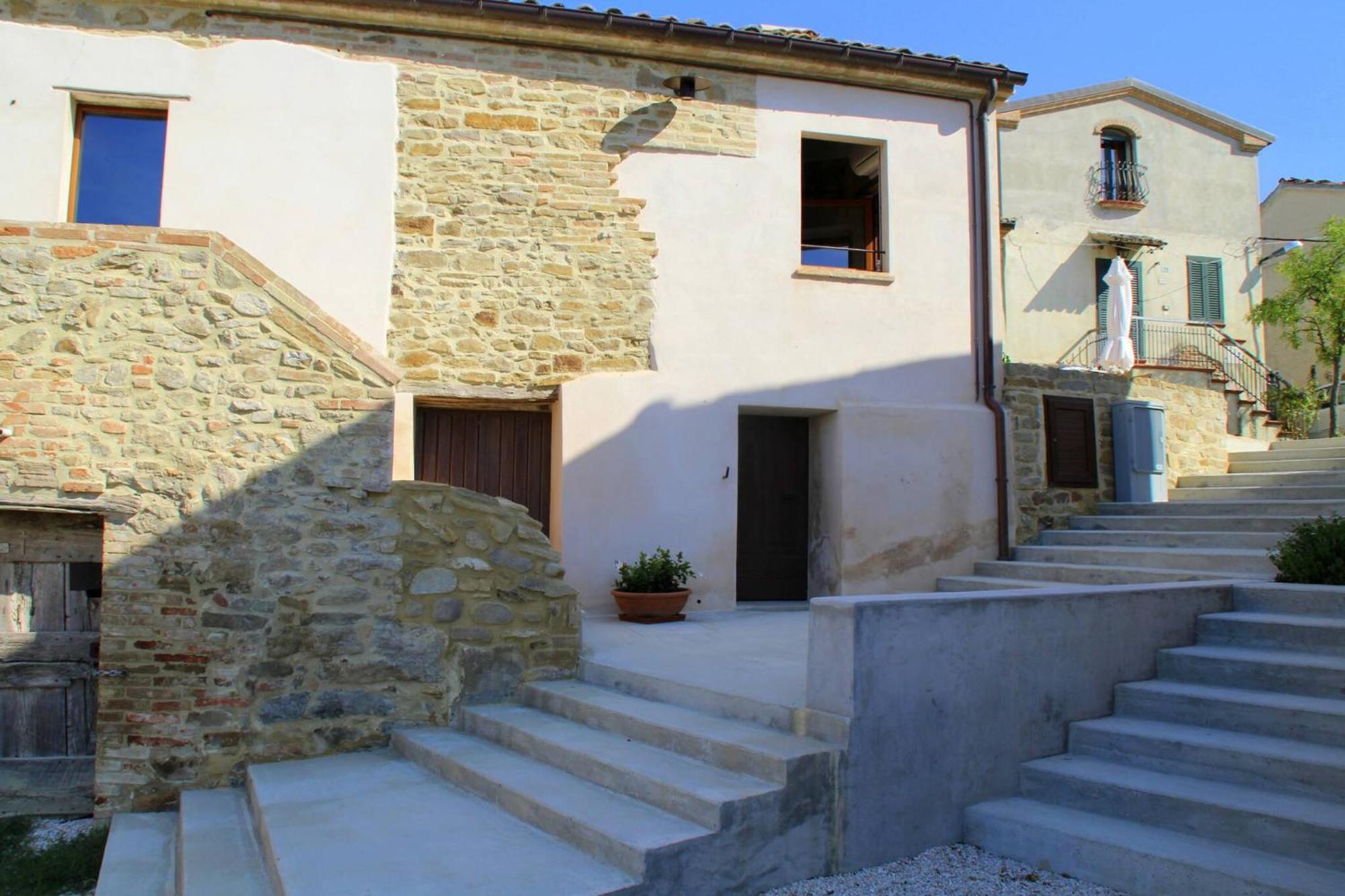 Borgo Calbianco - Private House With Pool & Airco Villa Cerreto Castello Luaran gambar